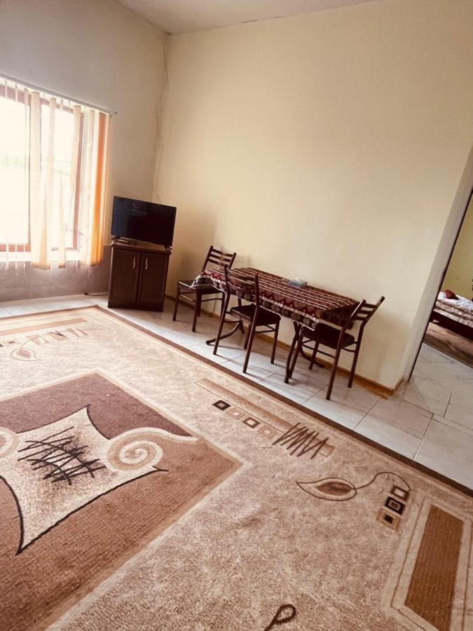 Mount Aragats Aparthotel Byurakan Εξωτερικό φωτογραφία